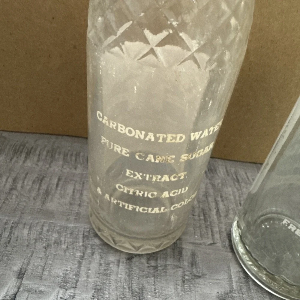 Vintage County Squire Soda Bottle Cobleskill NY & Mission Beverages‎ Lot